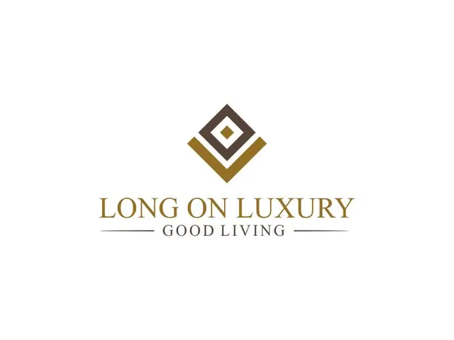 Long On Luxury logo design, concept 44