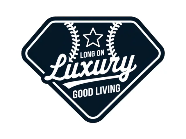 Long On Luxury logo design, concept 165